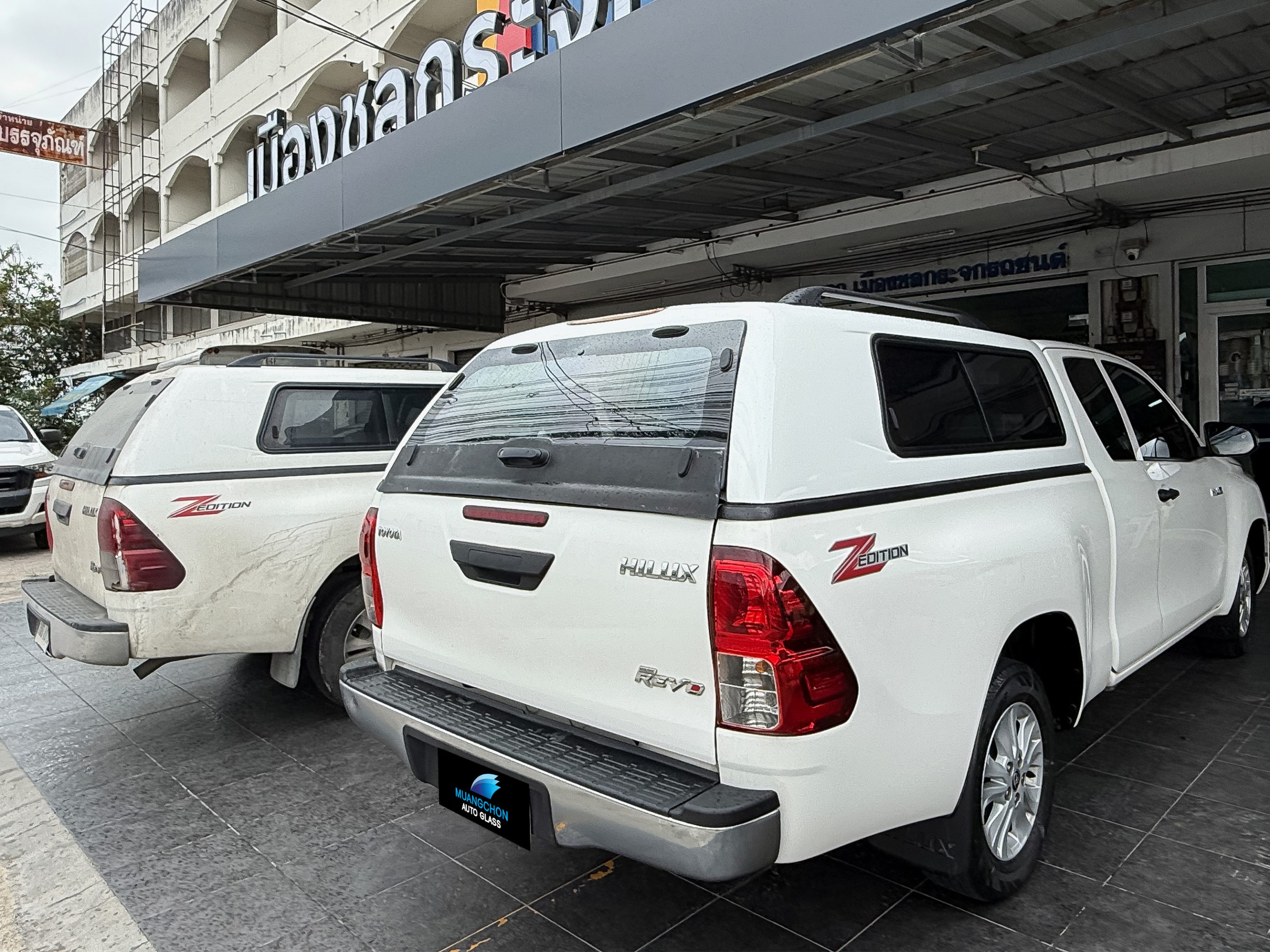 งานติดตั้งกระจกรถยนต์ Mini Cooper
